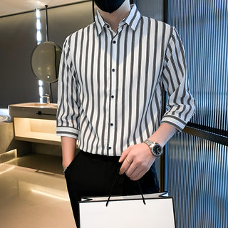 Light Cooked Style Shirt For Men With Black And White Stripes Phosgene